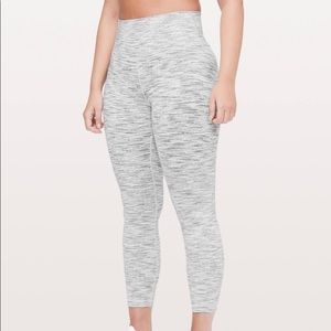 Lululemon Wunder Under leggings